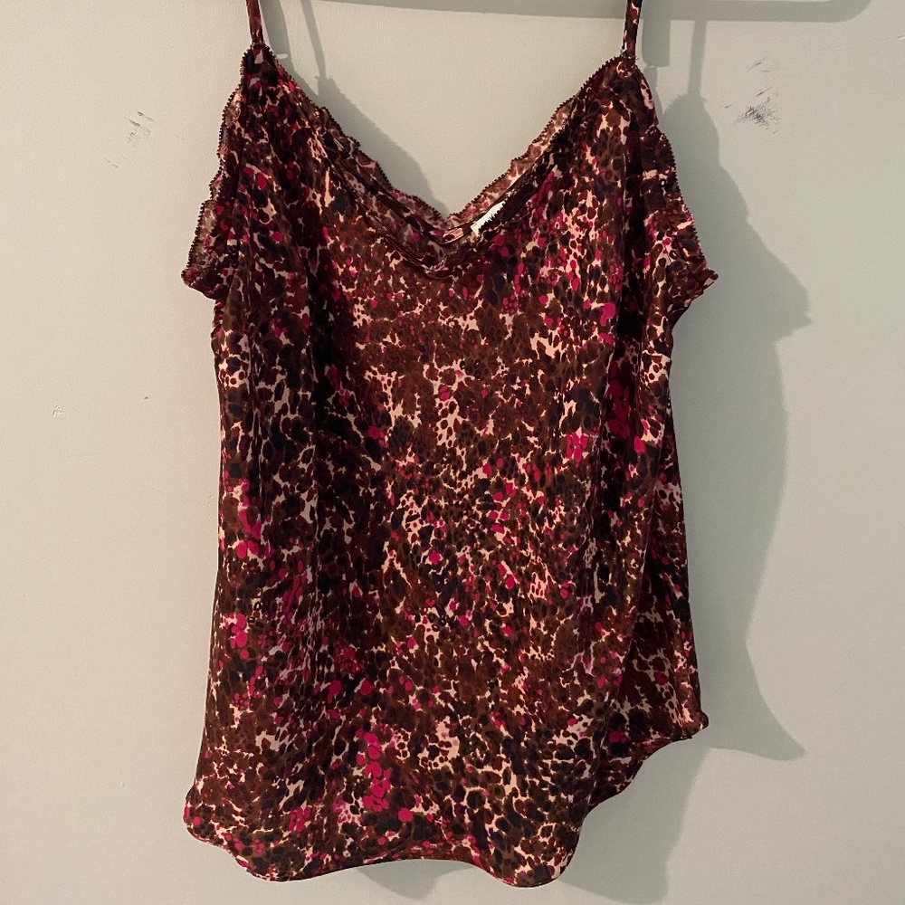 Wilfred aritzia frilly tank